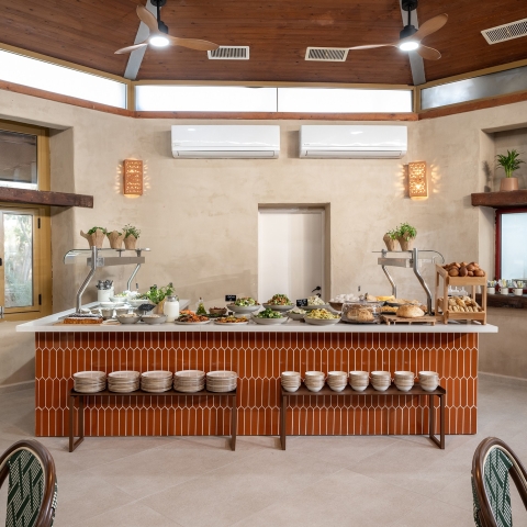 Lotan_Restaurant_02_web.jpg
